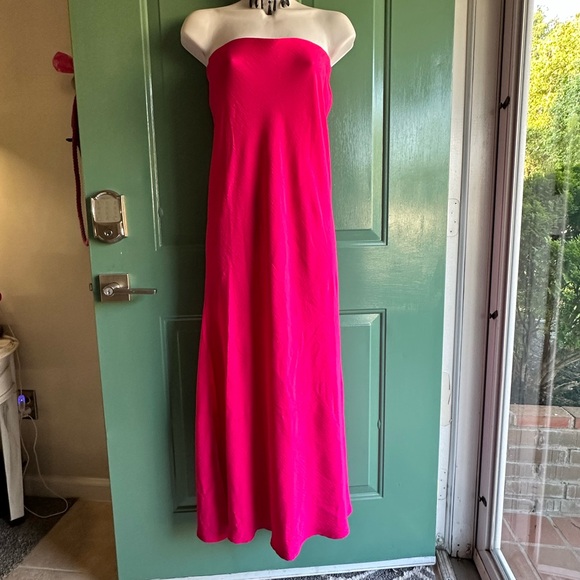 Elegant Pink Strapless Dress / skirt - Picture 1 of 7